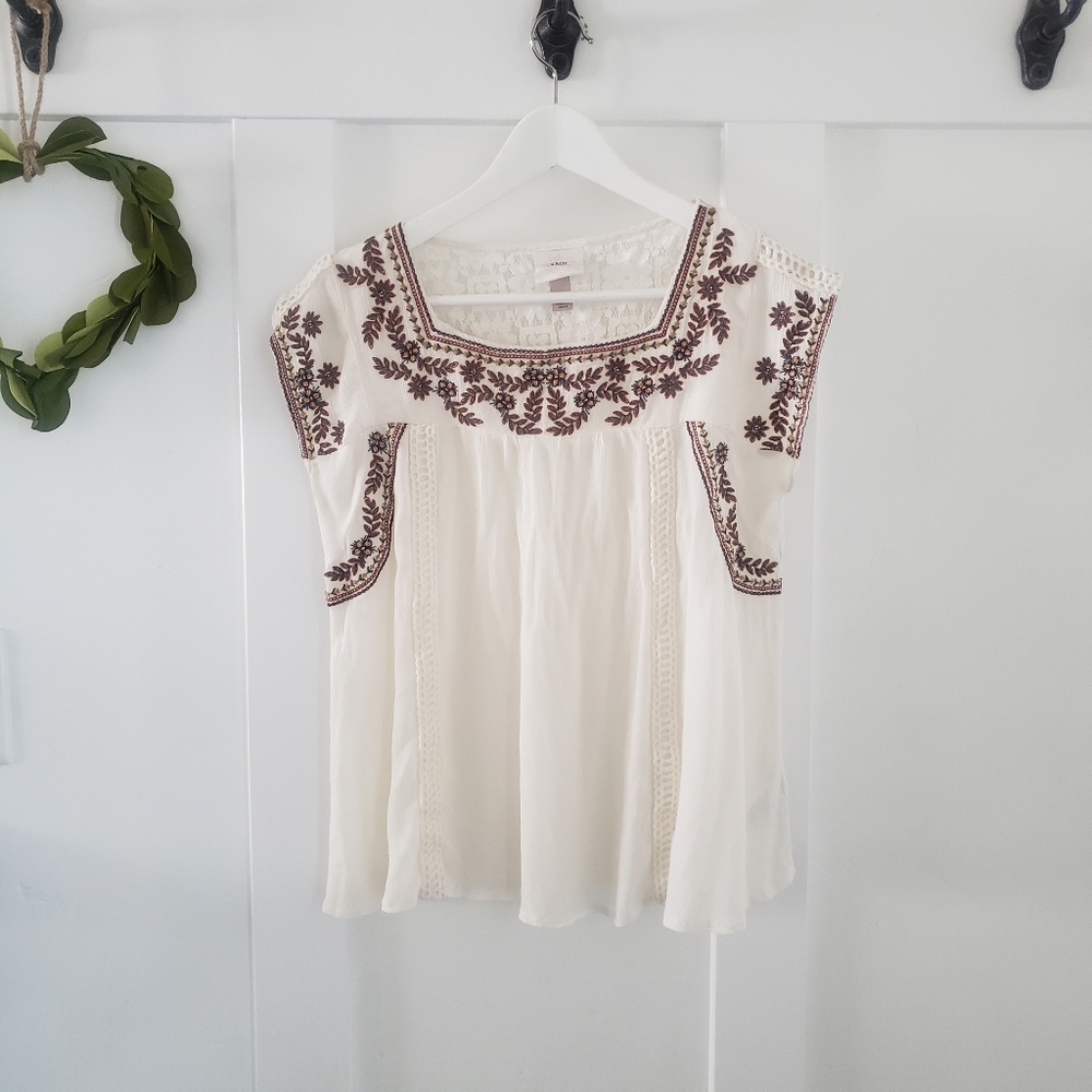 Knox Rose-Embroidered shirt (medium)